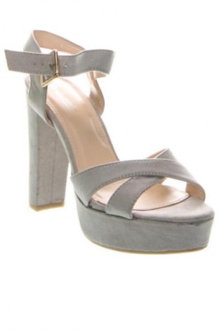 Σανδάλια Unbranded, Μέγεθος 39, Χρώμα Γκρί, Τιμή 24,99 €