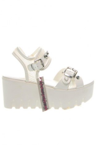 Sandalen Unbranded, Größe 36, Farbe Ecru, Preis € 31,71