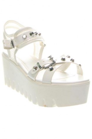 Sandalen Unbranded, Größe 39, Farbe Ecru, Preis € 31,71