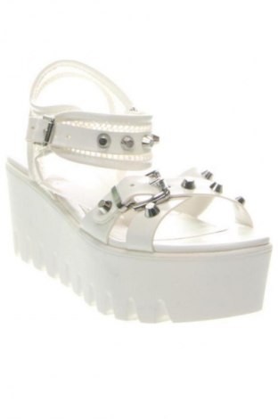 Sandalen Unbranded, Größe 39, Farbe Ecru, Preis € 31,71