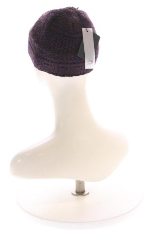 Шапка Chaos, Цвят Многоцветен, Цена 42,99 лв.