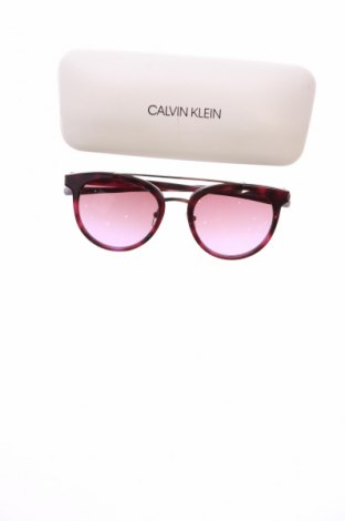 Slnečné okuliare  Calvin Klein, Farba Červená, Cena  63,00 €