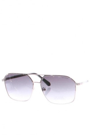 Γυαλιά ηλίου Guess, Χρώμα Πολύχρωμο, Τιμή 107,99 €