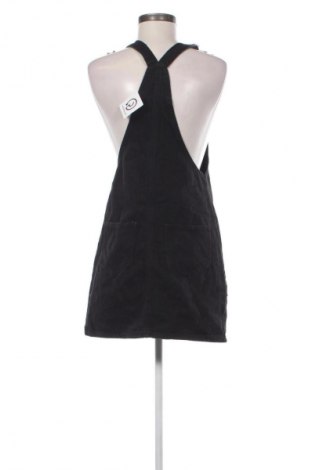 Dámské šaty s tráky Fb Sister, Velikost S, Barva Černá, Cena  179,00 Kč