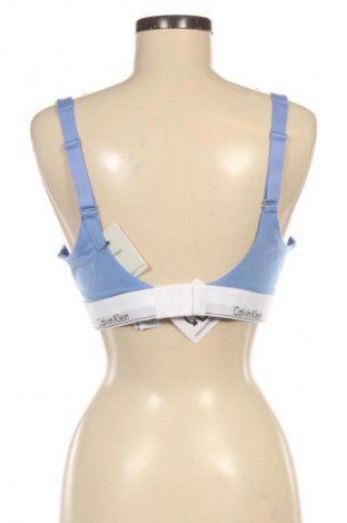 Сутиен Calvin Klein, Размер XL, Цвят Син, Цена 75,99 лв.