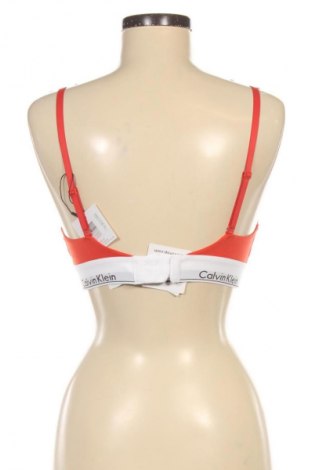 Sutien Calvin Klein, Mărime S, Culoare Roșu, Preț 97,99 Lei