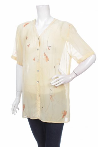 Γυναικείο πουκάμισο Larissa, Μέγεθος M, Χρώμα  Μπέζ, Τιμή 8,66 €