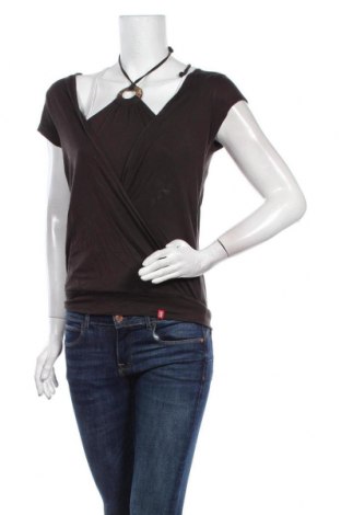Γυναικεία μπλούζα Edc By Esprit, Μέγεθος M, Χρώμα Καφέ, Τιμή 16,89 €