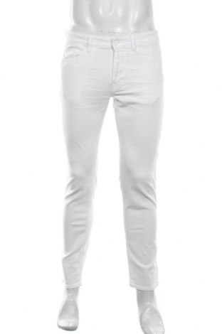 Pánské džíny  Hugo Boss, Velikost M, Barva Bílá, 92% bavlna, 6% jiné tkaniva , 2% elastan, Cena  830,00 Kč