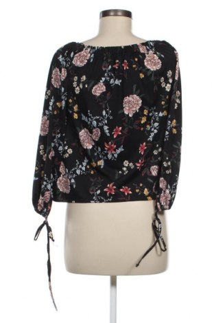 Дамска блуза Amisu, Размер XS, Цвят Многоцветен, Цена 35,00 лв.