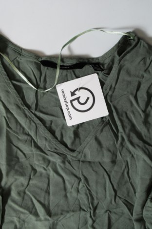 Дамска блуза Vero Moda, Размер XS, Цвят Зелен, Цена 38,00 лв.