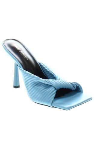 Papuci Public Desire, Mărime 39, Culoare Albastru, Preț 83,53 Lei