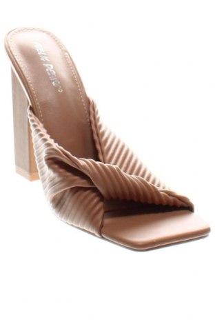 Pantofle Public Desire, Velikost 41, Barva Popelavě růžová, Cena  286,00 Kč