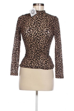 Дамска блуза AMY&CLO, Размер S, Цвят Многоцветен, Цена 24,00 лв.