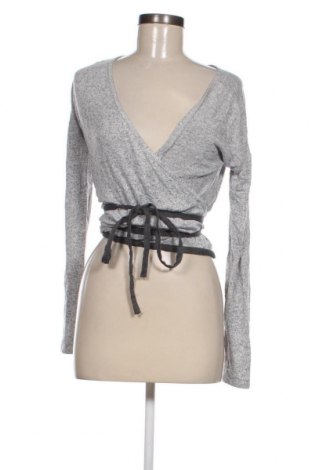 Damen Shirt Abercrombie & Fitch, Größe M, Farbe Grau, Preis 3,79 €