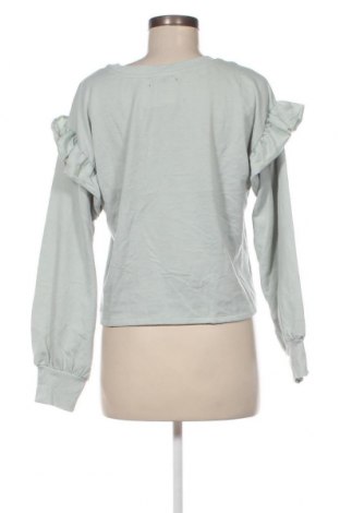 Дамска блуза Almost Famous, Размер L, Цвят Зелен, Цена 7,41 лв.