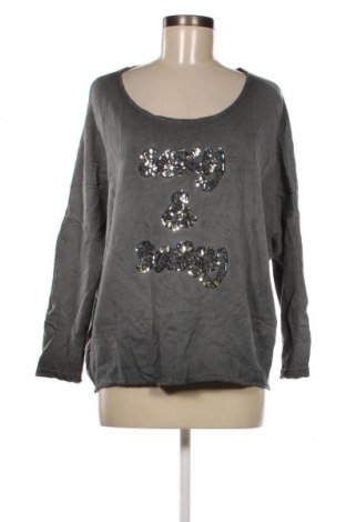 Damen Shirt Anastacia, Größe S, Farbe Grau, Preis € 3,04
