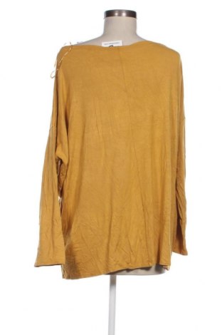 Дамска блуза Apricot, Размер L, Цвят Жълт, Цена 24,00 лв.