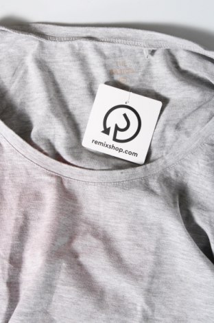 Γυναικεία μπλούζα C&A, Μέγεθος M, Χρώμα Γκρί, Τιμή 1,88 €