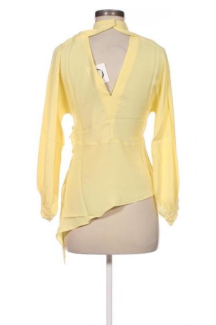 Дамска блуза Fete Imperiale, Размер M, Цвят Жълт, Цена 272,35 лв.