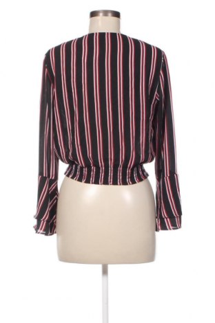 Γυναικεία μπλούζα H&M Divided, Μέγεθος M, Χρώμα Πολύχρωμο, Τιμή 2,47 €