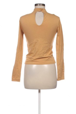 Дамска блуза H&M Divided, Размер S, Цвят Бежов, Цена 4,56 лв.