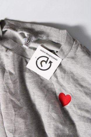 Damen Shirt H&M Divided, Größe S, Farbe Grau, Preis € 4,23