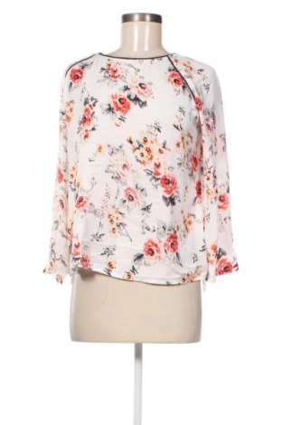 Дамска блуза Millenium, Размер M, Цвят Многоцветен, Цена 4,75 лв.