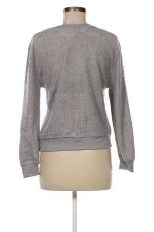 Damen Shirt No Boundaries, Größe S, Farbe Grau, Preis € 4,76