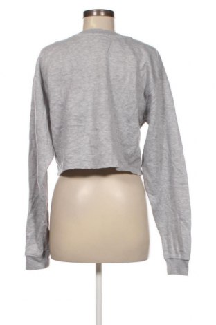 Damen Shirt Pretty Little Thing, Größe S, Farbe Grau, Preis 2,78 €