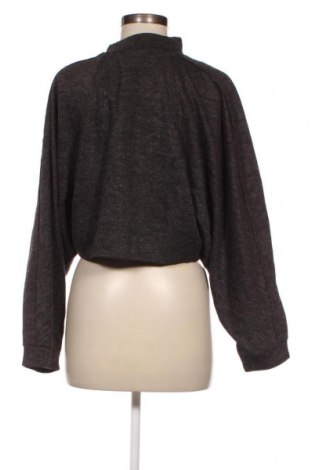 Дамска блуза Primark, Размер L, Цвят Сив, Цена 19,00 лв.