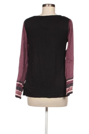 Γυναικεία μπλούζα Punt Roma, Μέγεθος S, Χρώμα Πολύχρωμο, Τιμή 2,38 €