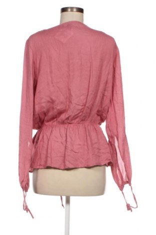 Дамска блуза Rut & Circle, Размер M, Цвят Розов, Цена 4,56 лв.