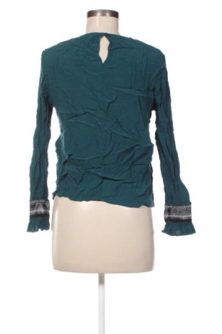 Дамска блуза Saint Tropez, Размер S, Цвят Зелен, Цена 4,56 лв.