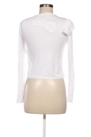 Damen Shirt Stradivarius, Größe M, Farbe Weiß, Preis 21,79 €