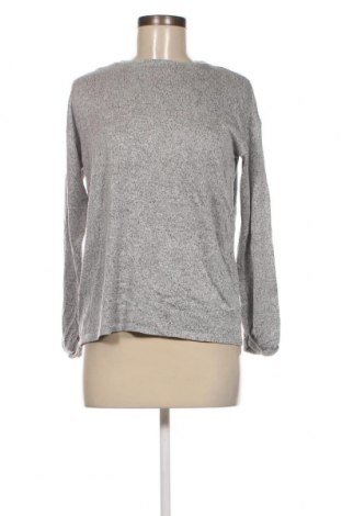 Damen Shirt Trendyol, Größe M, Farbe Grau, Preis 2,17 €