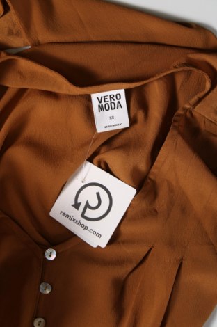 Γυναικεία μπλούζα Vero Moda, Μέγεθος XS, Χρώμα Καφέ, Τιμή 1,76 €