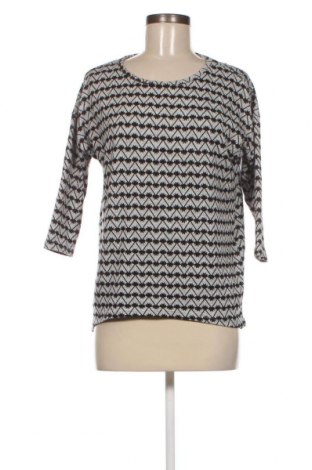 Γυναικεία μπλούζα Vero Moda, Μέγεθος XS, Χρώμα Πολύχρωμο, Τιμή 1,76 €