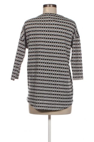 Γυναικεία μπλούζα Vero Moda, Μέγεθος XS, Χρώμα Πολύχρωμο, Τιμή 2,41 €
