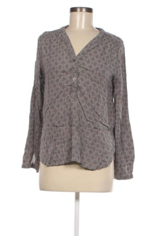 Damen Shirt Yessica, Größe S, Farbe Grau, Preis 2,25 €