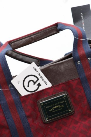 Дамска чанта Tommy Hilfiger, Цвят Многоцветен, Цена 209,00 лв.