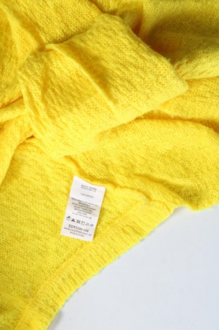 Дамска жилетка Cotton On, Размер S, Цвят Жълт, Цена 29,00 лв.