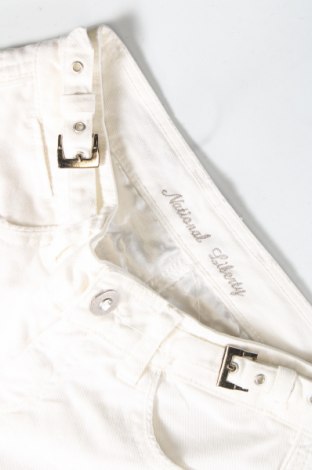 Damen Jeans, Größe XS, Farbe Weiß, Preis 7,59 €