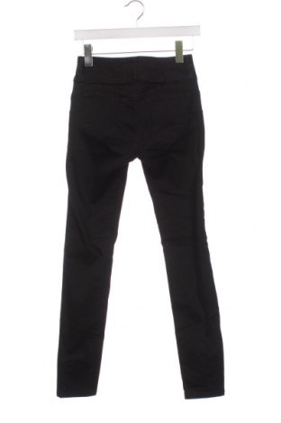 Dámske džínsy , Veľkosť XS, Farba Čierna, Cena  2,30 €