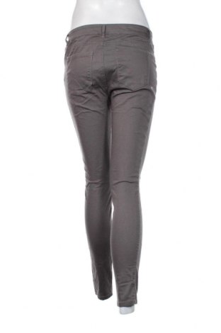 Damen Jeans Chicoree, Größe M, Farbe Grau, Preis 2,62 €