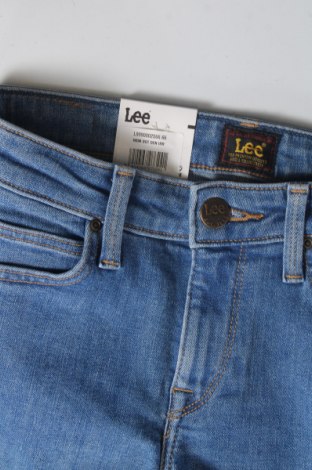 Blugi de femei Lee, Mărime XS, Culoare Albastru, Preț 47,66 Lei