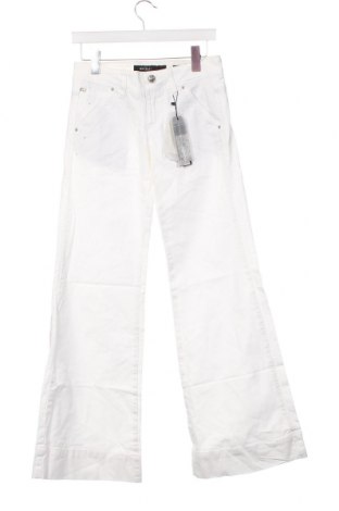 Damen Jeans Miss Sixty, Größe S, Farbe Weiß, Preis 44,81 €