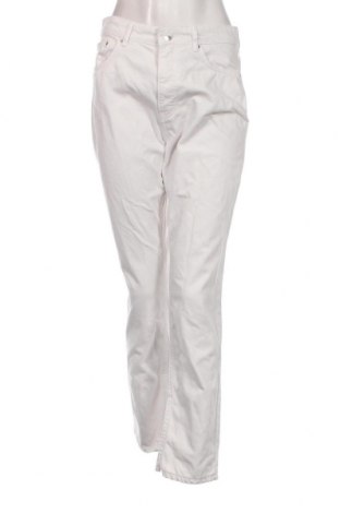 Γυναικείο Τζίν Perfect Jeans By Gina Tricot, Μέγεθος M, Χρώμα Λευκό, Τιμή 10,87 €