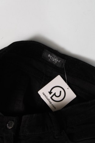 Γυναικείο κοτλέ παντελόνι Bexleys, Μέγεθος M, Χρώμα Μαύρο, Τιμή 2,87 €