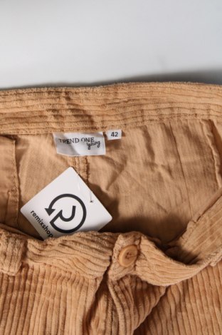 Pantaloni de velvet de femei Trend One, Mărime L, Culoare Bej, Preț 95,39 Lei